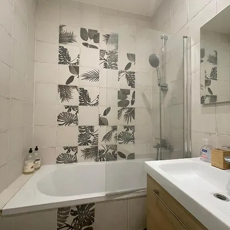 Oasis De Detente Et Evasion Urbaine Au Coeur De La * Bois-Colombes
